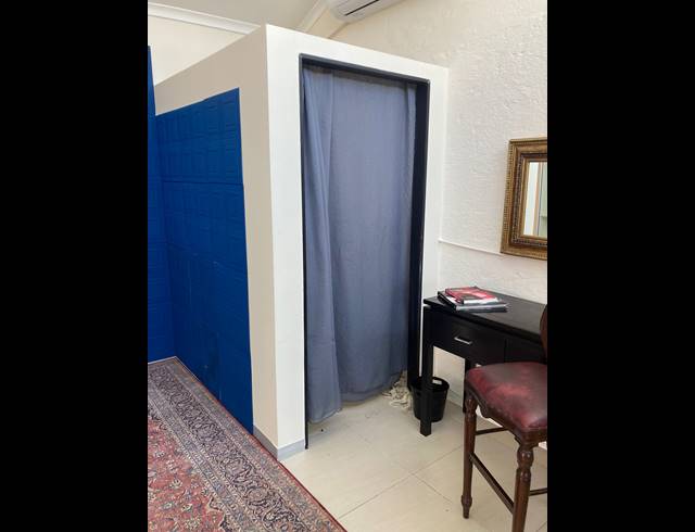 101M² OFFICE TO LET IN LONEHILL